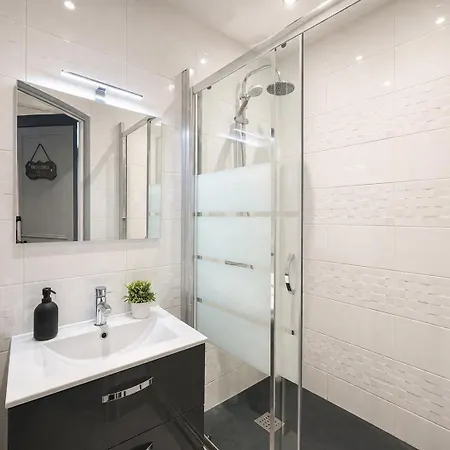 Apartment T2 Cosy & Calme - Gare A 1 Min Acces Direct Paris & Cdg Aulnay-sous-Bois
